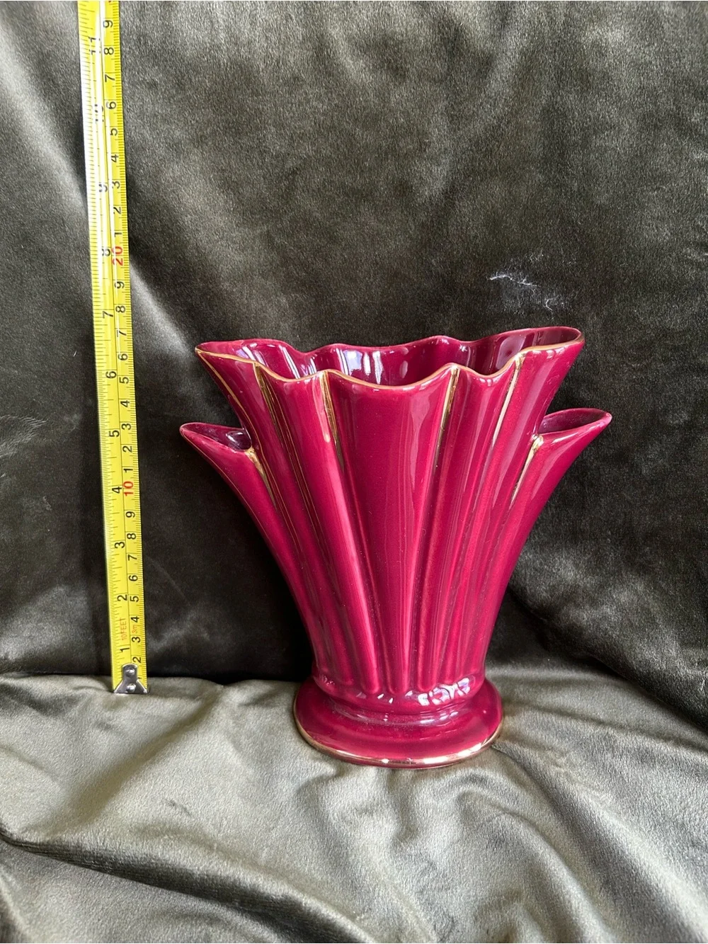 Nor-So 22 Karat rimmed Ceramic Fan‑Style Vase in Deep cranberry